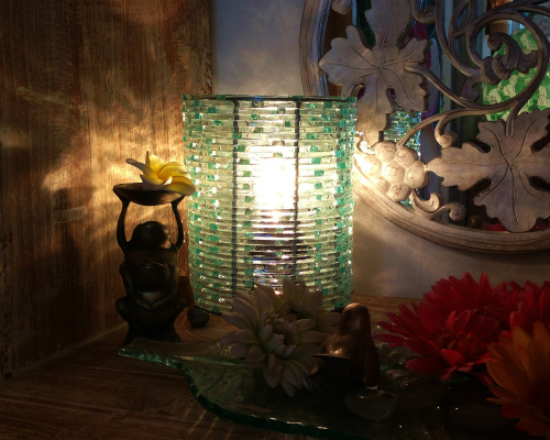 筒型のガラステーブルランプ